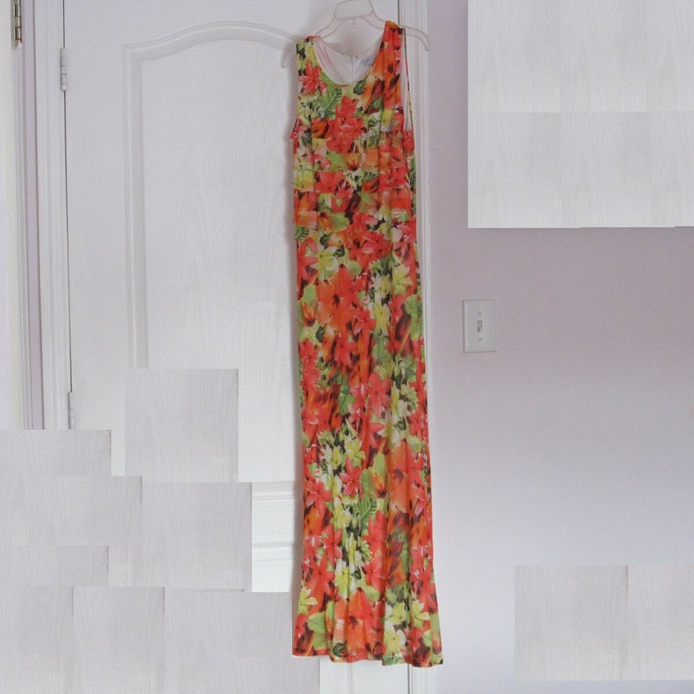 Madison Leigh dress lined sleeveless size 12 New